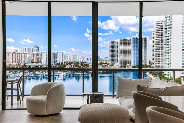 $1,699,000 | 3300 Northeast 188th Street, Unit 812, Aventura, FL 33180