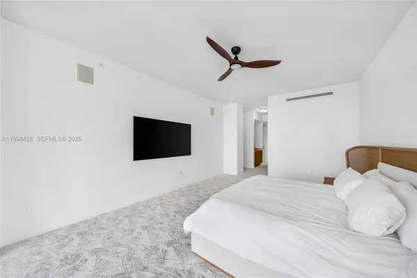 $1,699,000 | 3300 Northeast 188th Street, Unit 812, Aventura, FL 33180