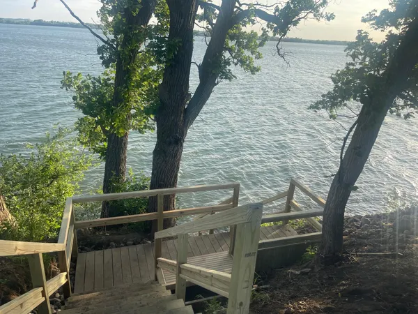 $549,000 | 22 Jayvee Lane, Garvin, MN 56132