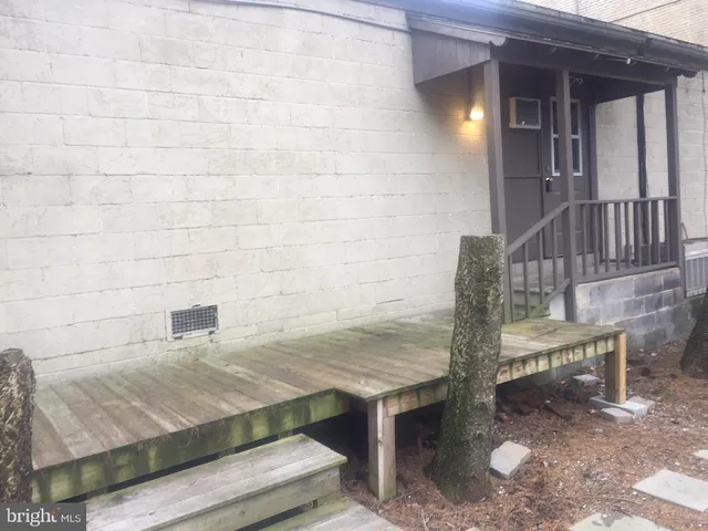 $695 | 14 North Walnut Street, Unit C, Mechanicsburg, PA 17055