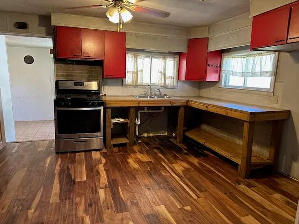 $179,900 | 271 McLaren Lake Road, Hesperia, MI 49421
