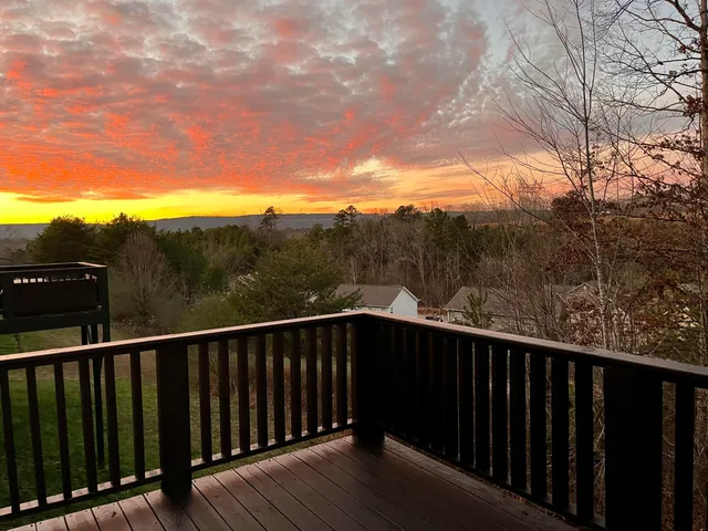 $279,000 | 2022 Short Leaf Lane, Soddy Daisy, TN 37379