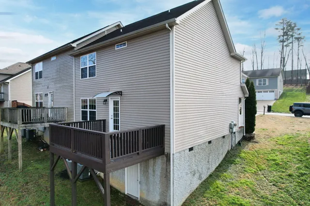 $279,000 | 2022 Short Leaf Lane, Soddy Daisy, TN 37379