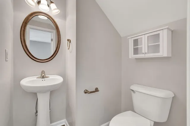 $279,000 | 2022 Short Leaf Lane, Soddy Daisy, TN 37379