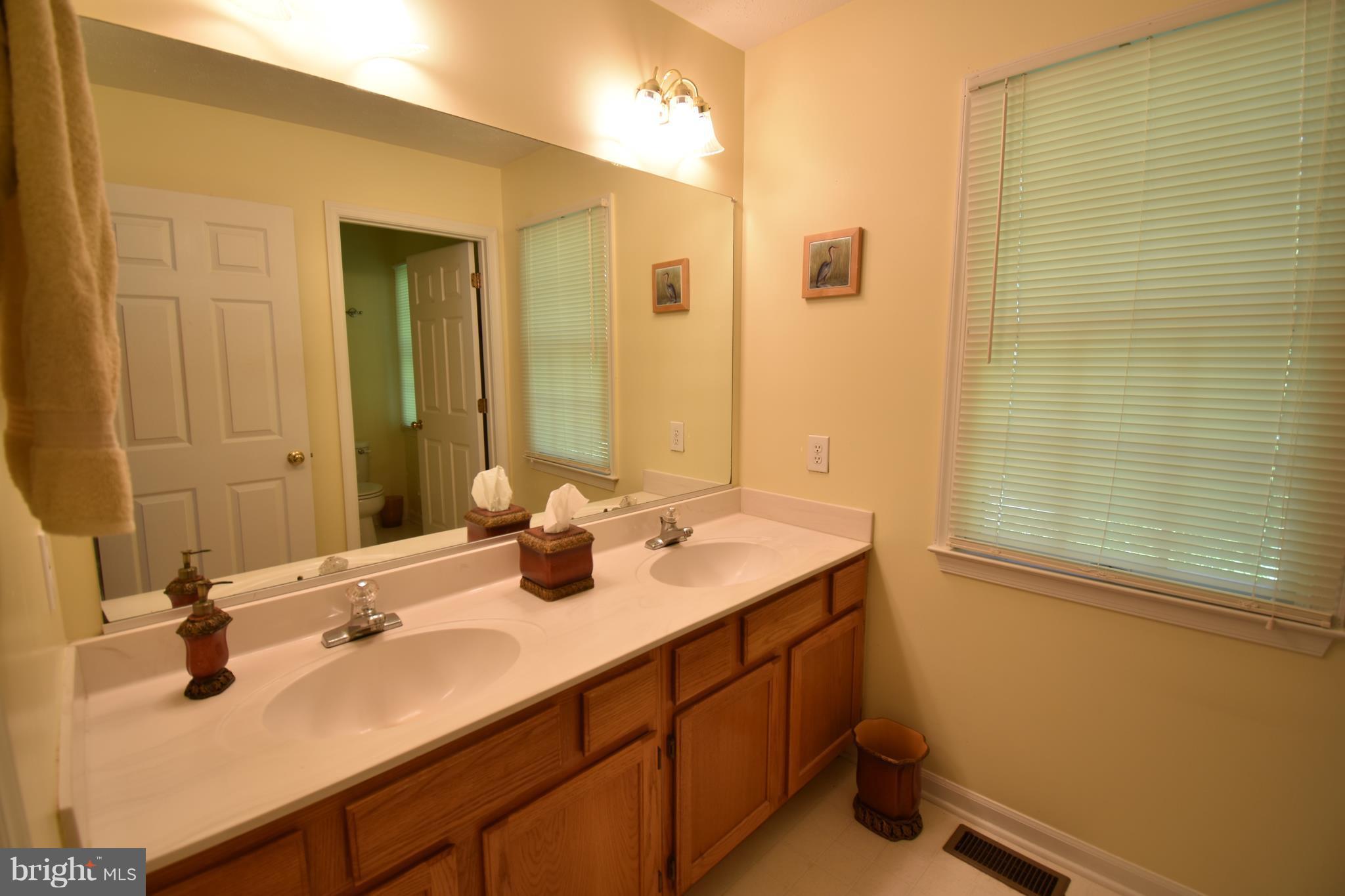 1013 Mariner Road Joppa, MD 21085 - Photo 14 of 29 Bath (Master)