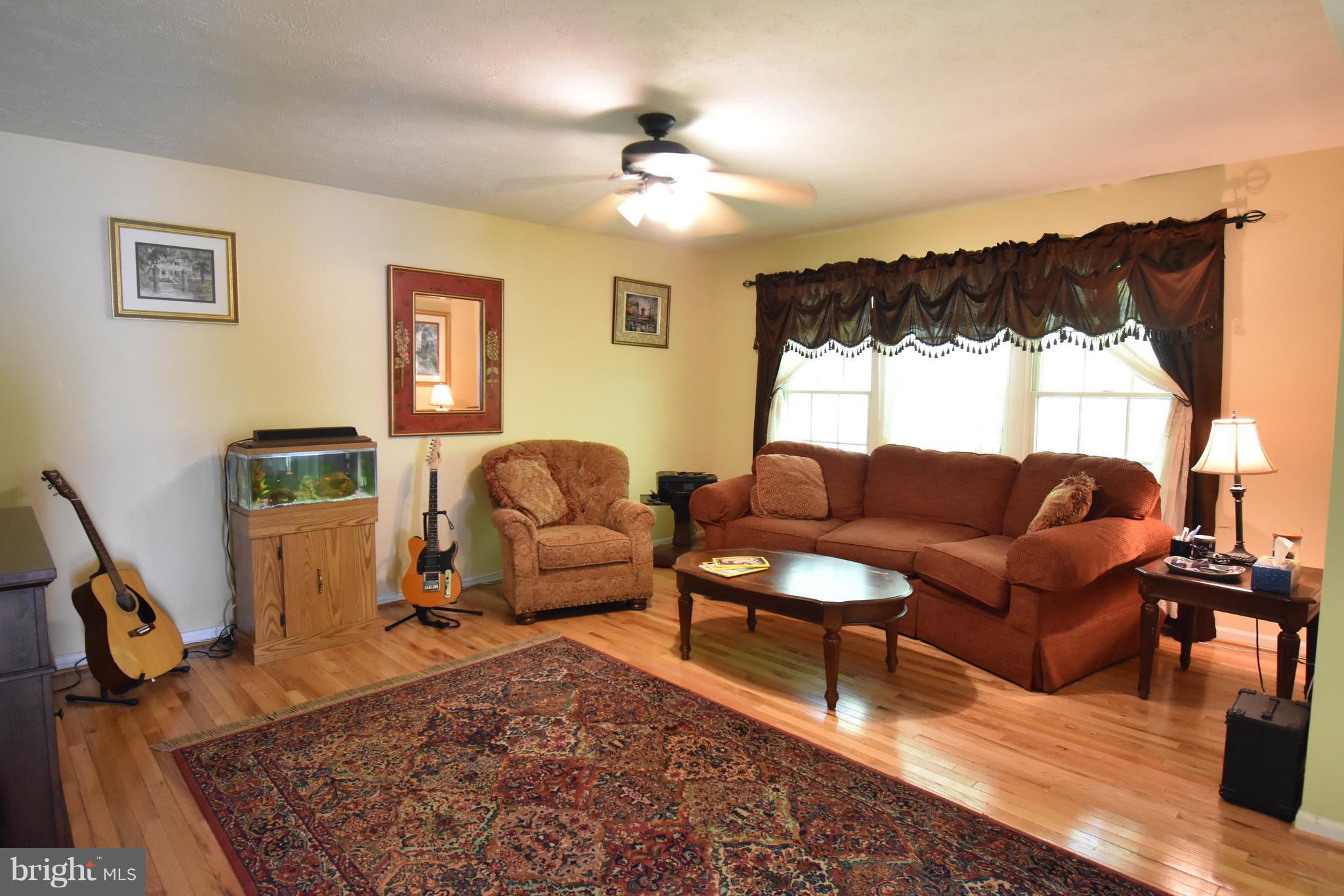1013 Mariner Road Joppa, MD 21085 - Photo 8 of 29 Family Room