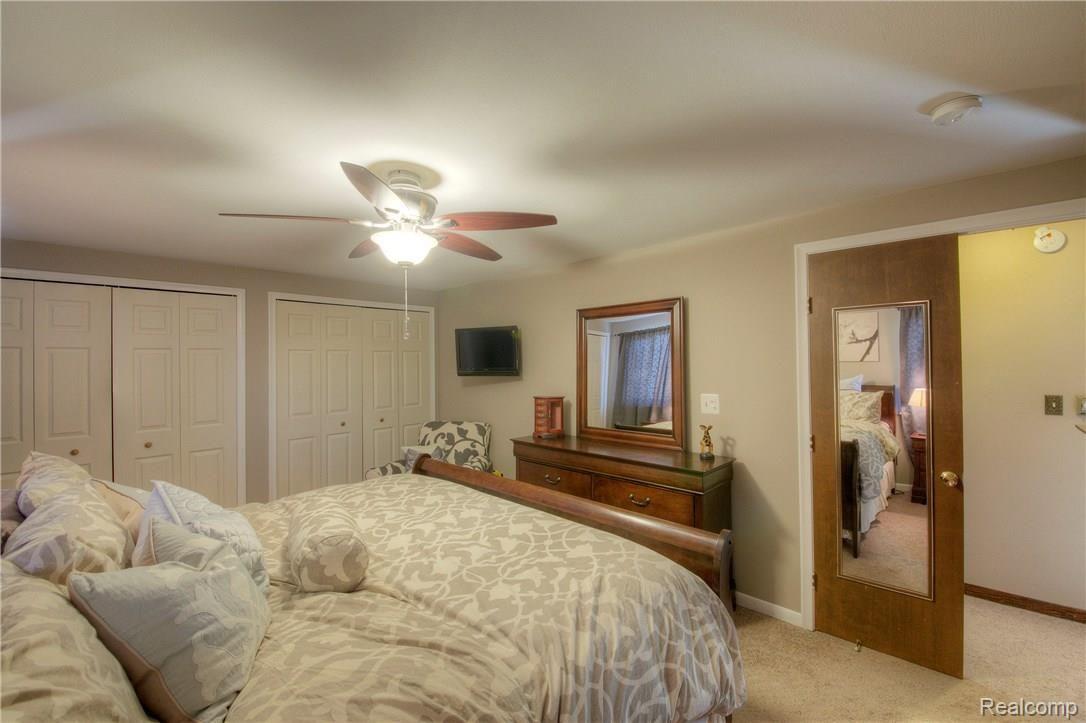 1333 Wagon Wheel Road Canton, MI 48188 - Photo 21 of 34 21 MB.jpg