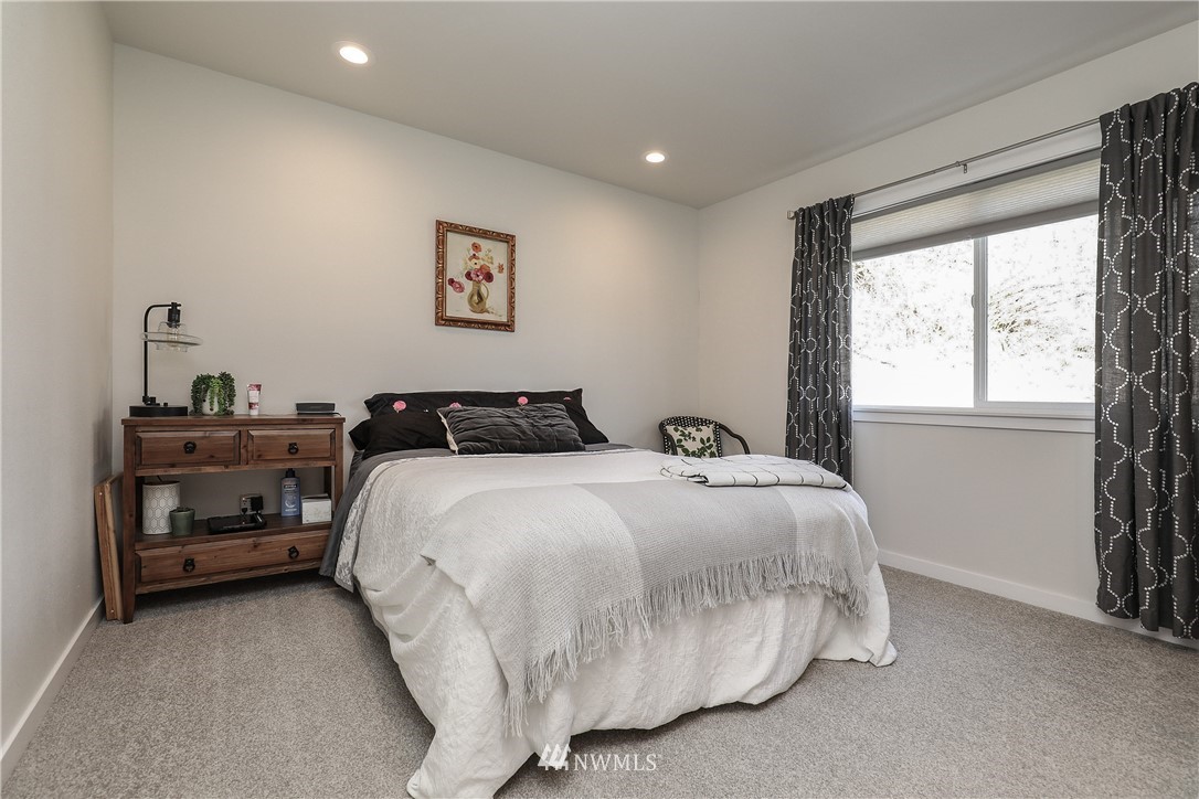 105 Cook Ferry Road Castle Rock, WA 98611 - Photo 13 of 24 Gallery Image 13