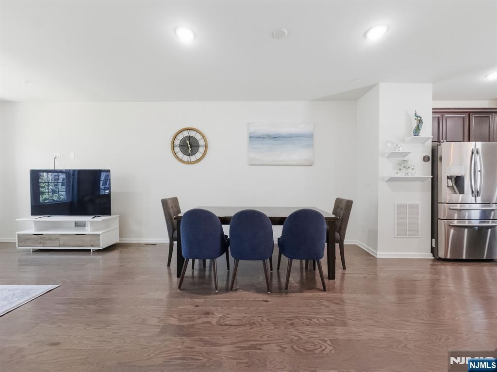 85 Truman Drive Wood-Ridge, NJ 07075 - Photo 19 of 47