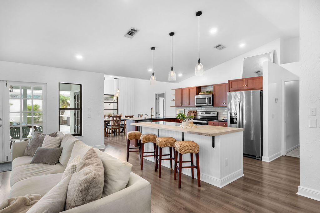 5068 Southeast Major Way Stuart, FL 34997 - Photo 10 of 50 Kitchen 2