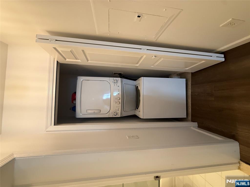 120 The Promenade, Unit 120 Edgewater, NJ 07020 - Photo 13 of 14