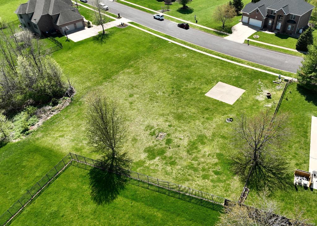 1601 Timber Rail Washington, IL 61571 - Photo 3 of 4 Gallery Image 3