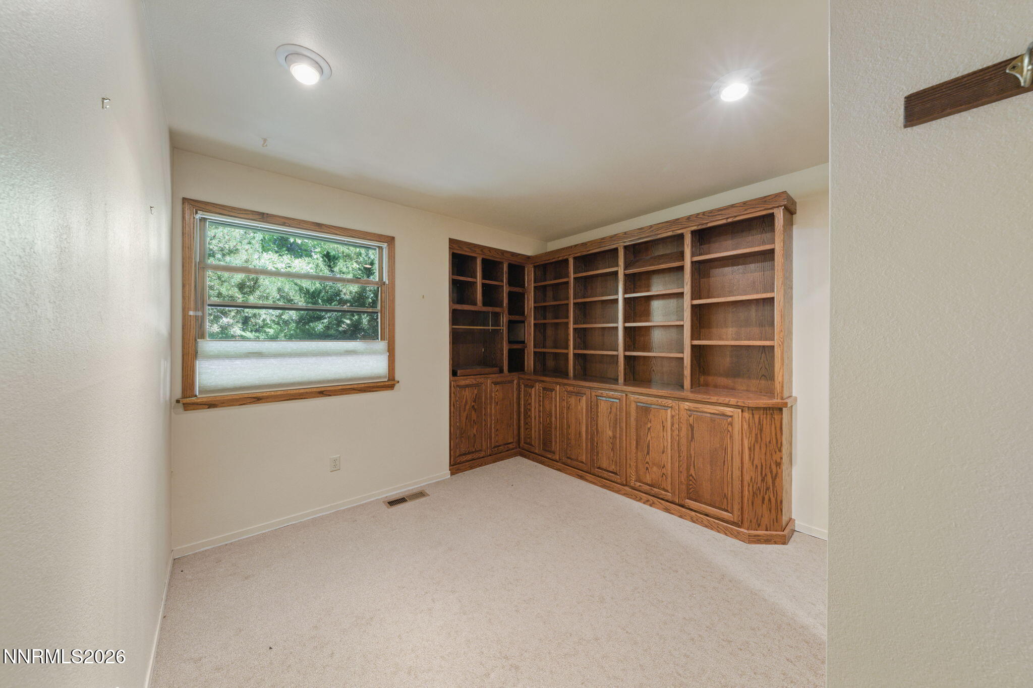 2230 King Edward Drive Reno, NV 89503 - Photo 25 of 51 27-web-or-mls-A7V05097