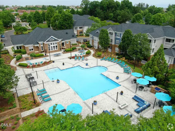 $1,847 | 100 Village Crossing Drive, Unit 2BR, Chapel Hill, NC 27517