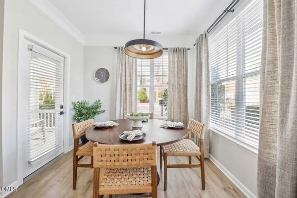 $1,847 | 100 Village Crossing Drive, Unit 2BR, Chapel Hill, NC 27517