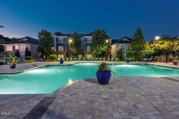 $1,847 | 100 Village Crossing Drive, Unit 2BR, Chapel Hill, NC 27517