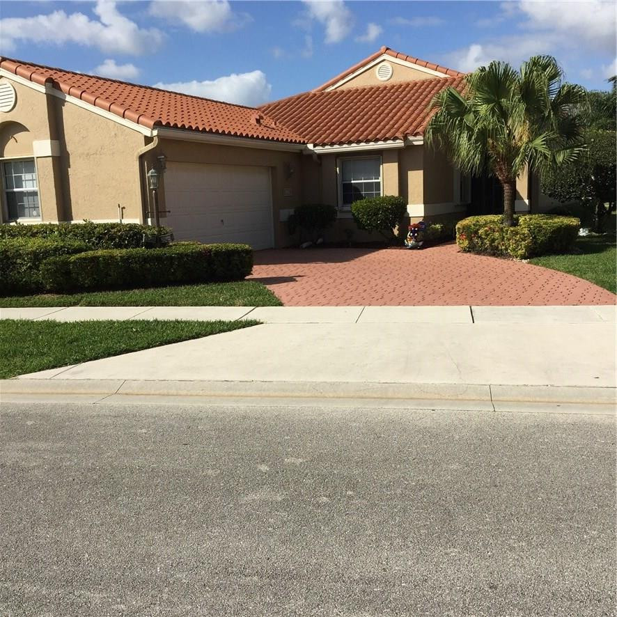 8161 Nadmar Avenue Boca Raton, FL 33434 - Photo 3 of 33 EXTERIOR FRONT