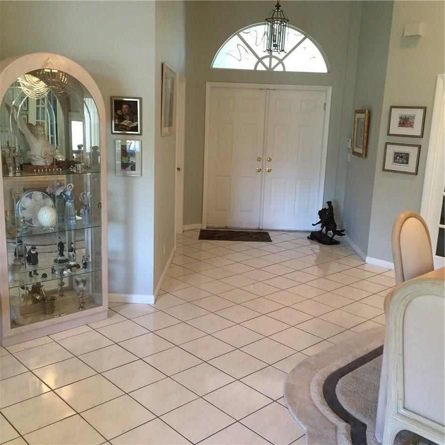 8161 Nadmar Avenue Boca Raton, FL 33434 - Photo 8 of 33 ENTRY FOYER