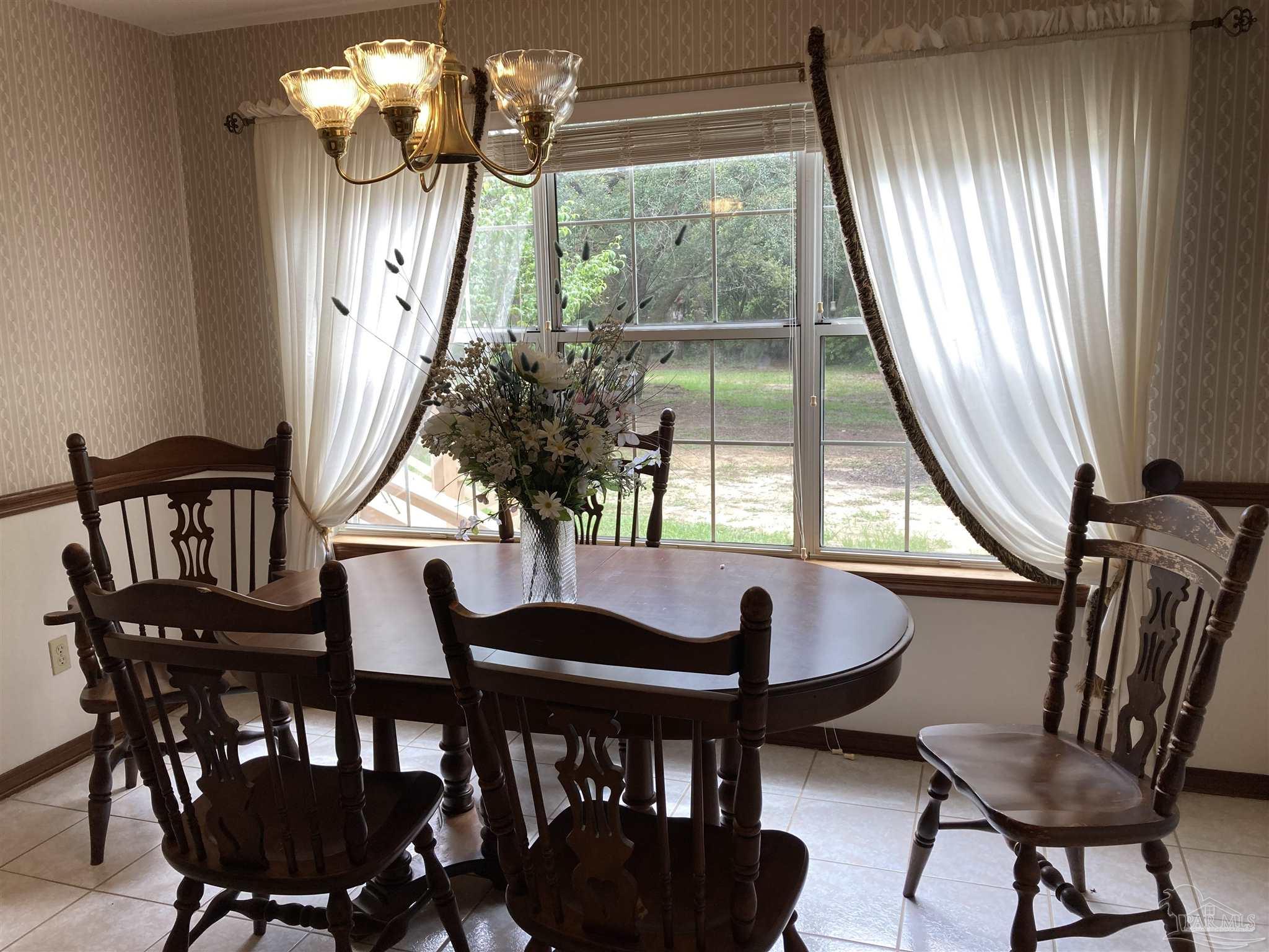 5449 Pine Barron Road Milton, FL 32570 - Photo 10 of 17 Gallery Image 10