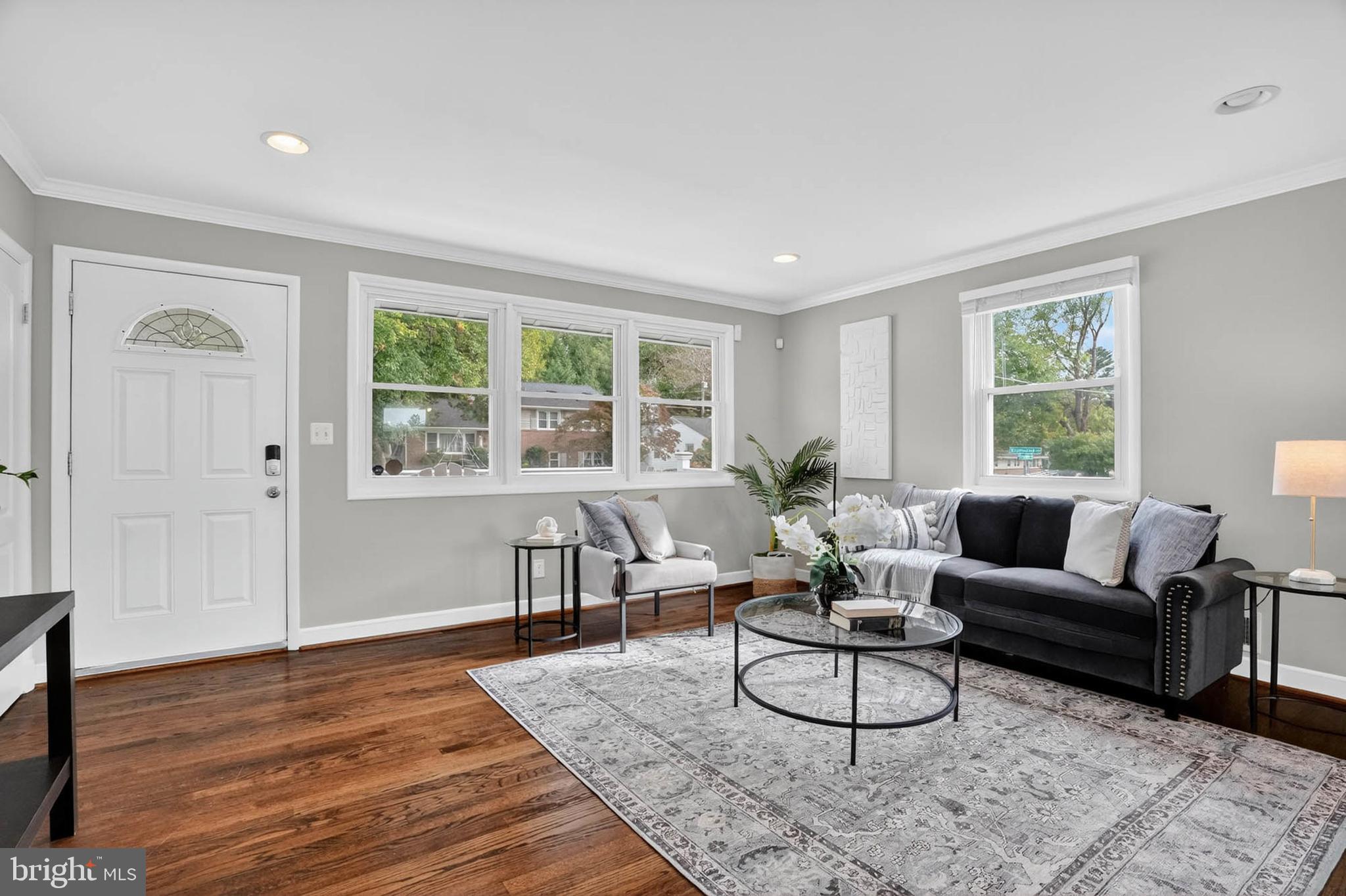 1920 Drummond Road Catonsville, MD 21228 - Photo 6 of 45 a living room with furniture potted plant and a window