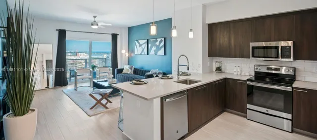 $6,551 | 591 Evernia Street, Unit B4, West Palm Beach, FL 33401