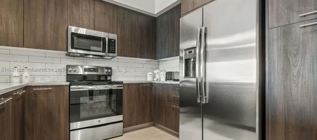 $6,551 | 591 Evernia Street, Unit B4, West Palm Beach, FL 33401