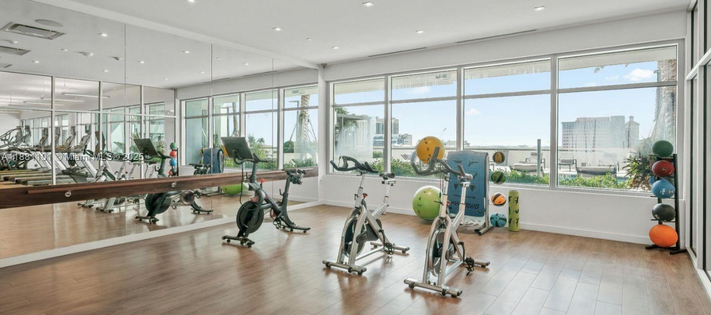 591 Evernia Street, Unit B4 West Palm Beach, FL 33401 - Photo 5 of 36