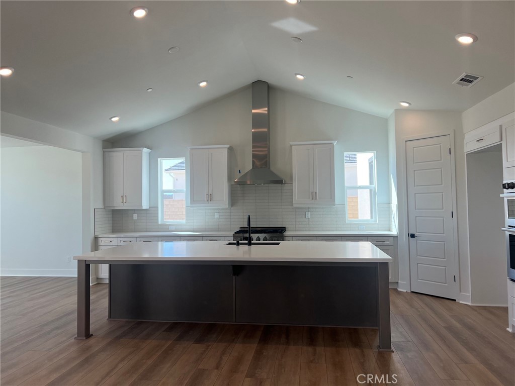 28330 Old Spgs Road Castaic, CA 91384 - Photo 3 of 26 Gallery Image 3