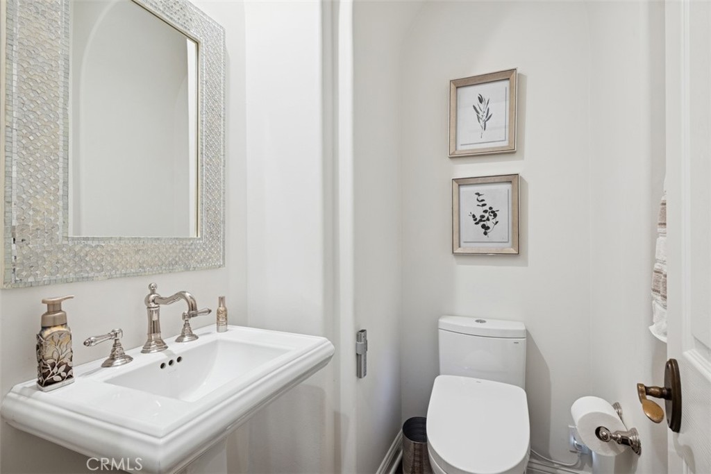 25 Wild Hawk Irvine, CA 92603 - Photo 37 of 42