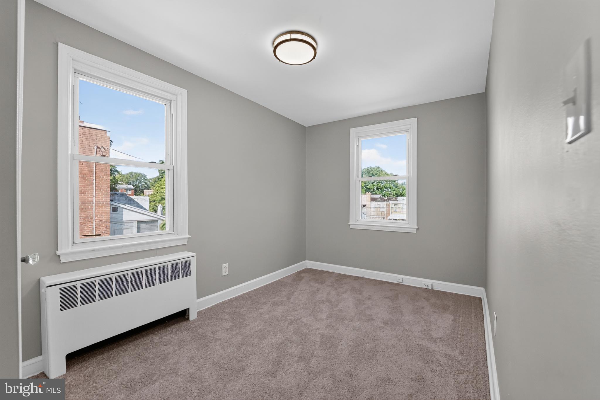 3720 Greenvale Road Baltimore, MD 21229 - Photo 13 of 28 Gallery Image 13