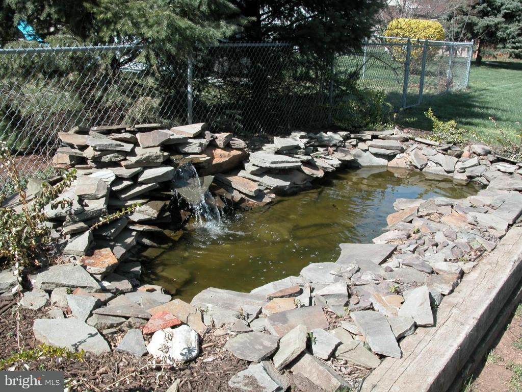 431 West Ridge Road, Unit 14 Elizabethtown, PA 17022 - Photo 4 of 18