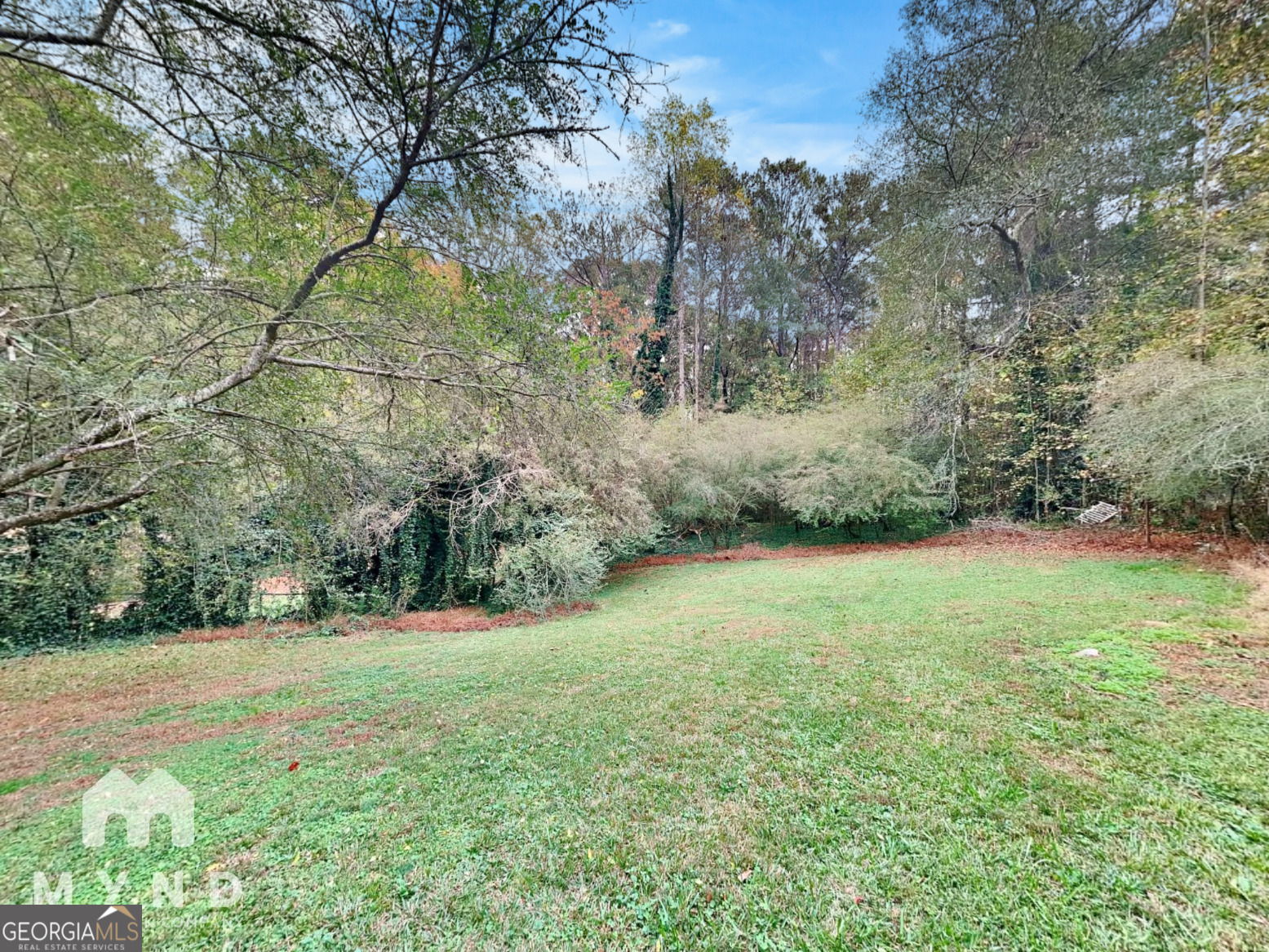 2644 Butner Road Atlanta, GA 30331 - Photo 20 of 21 a view of a field with an trees