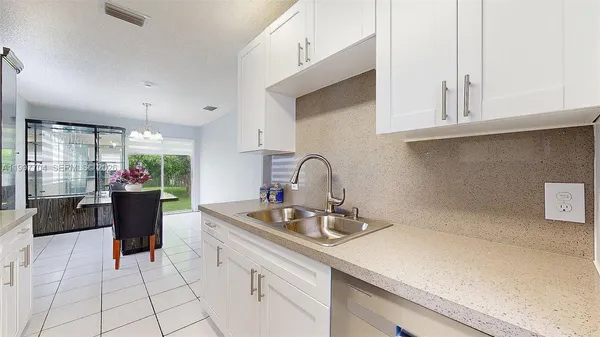 $2,800 | 21450 Southwest 109th Court, Miami, FL 33170