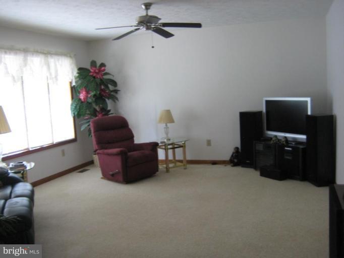 611 Rock Spring Road Bel Air, MD 21014 - Photo 4 of 12 Living Room