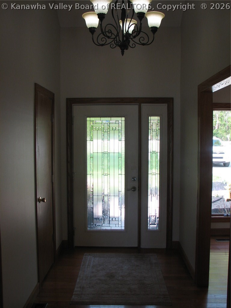 10658 Winfield Road Winfield, WV 25213 - Photo 4 of 29 Gallery Image 4