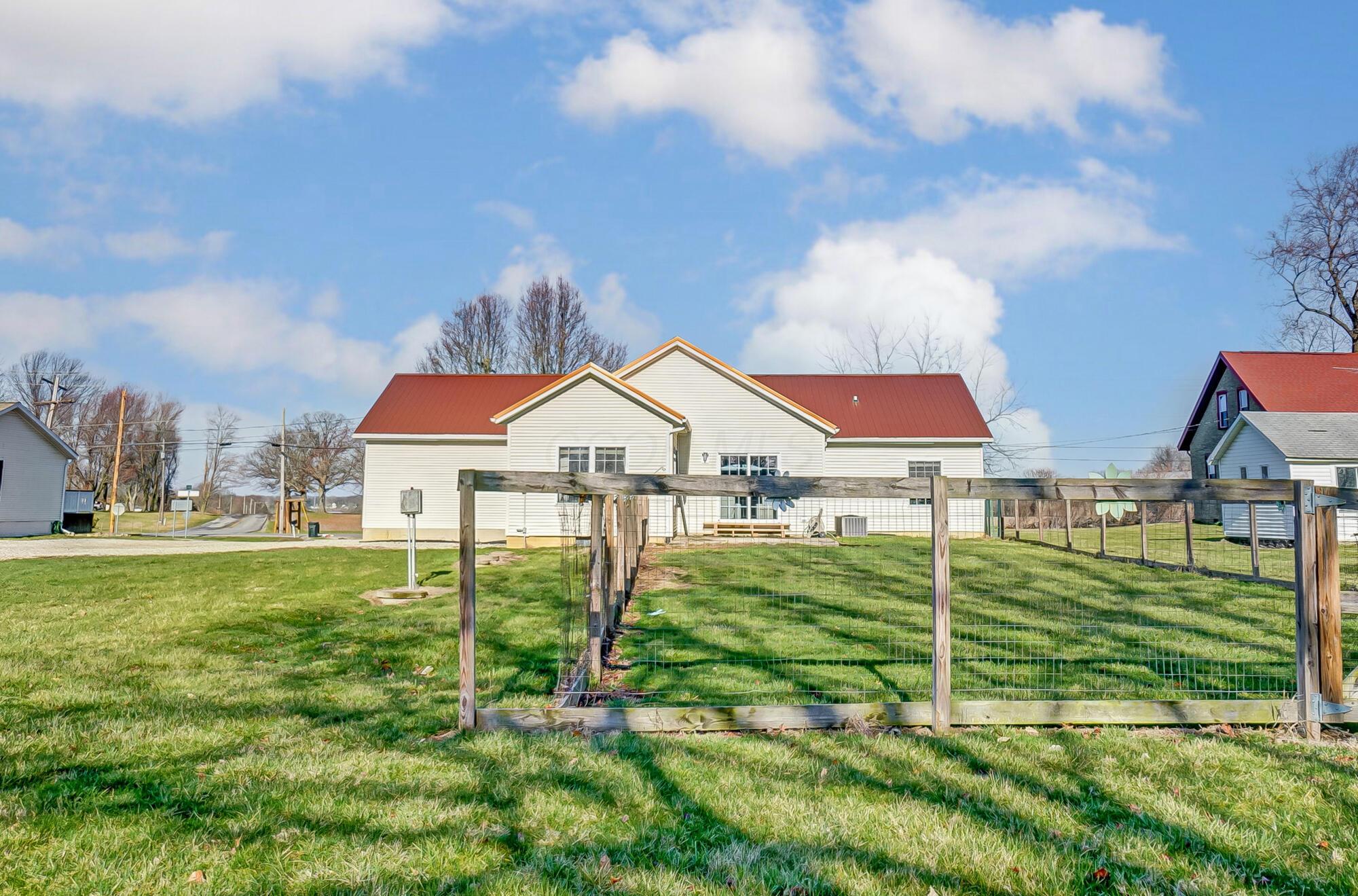 1288 Horseshoe Road Delaware, OH 43015 - Photo 48 of 63 057