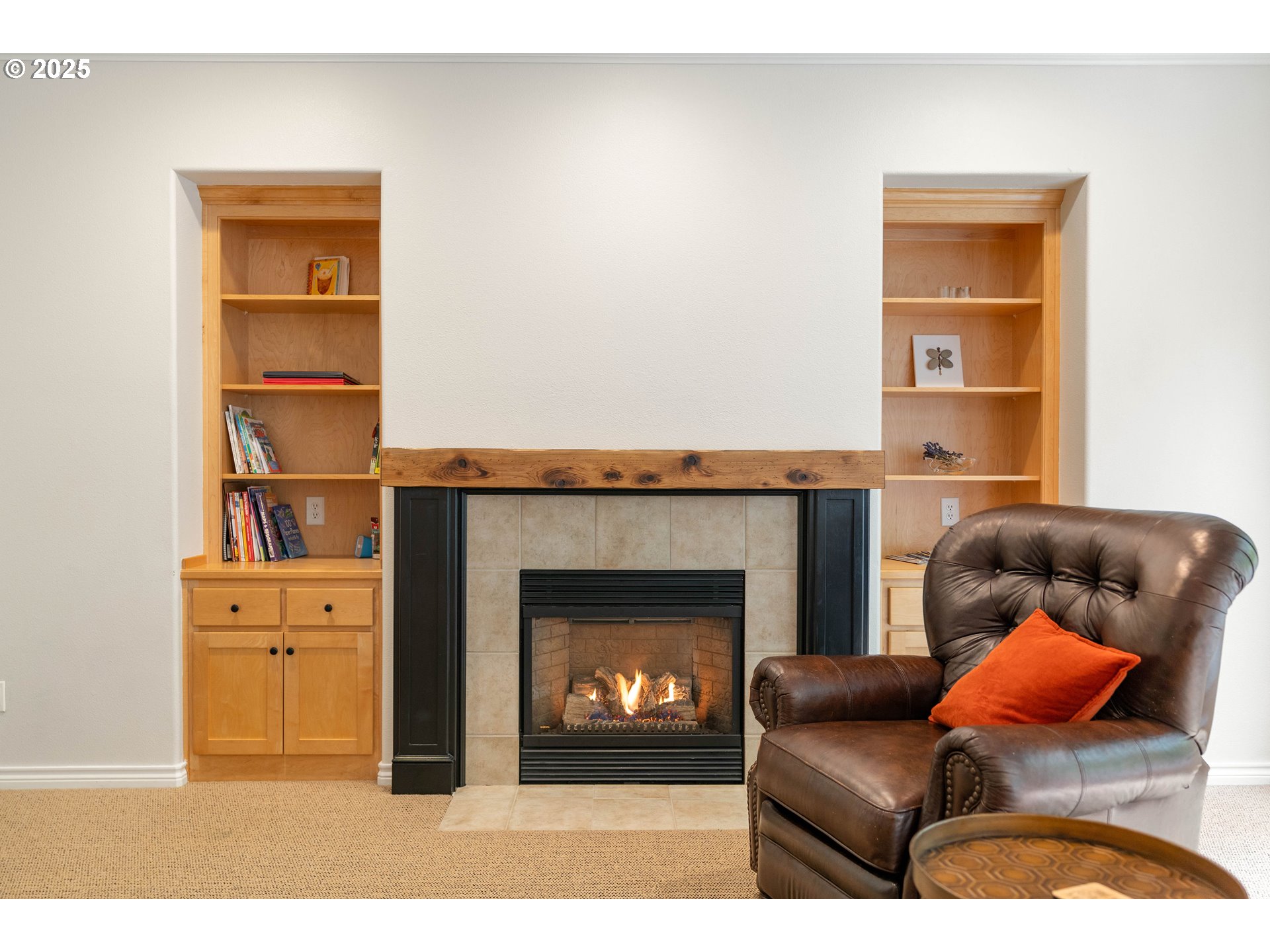 4014 Southwest 96th Avenue Portland, OR 97225 - Photo 13 of 48 a living room with furniture and a fireplace