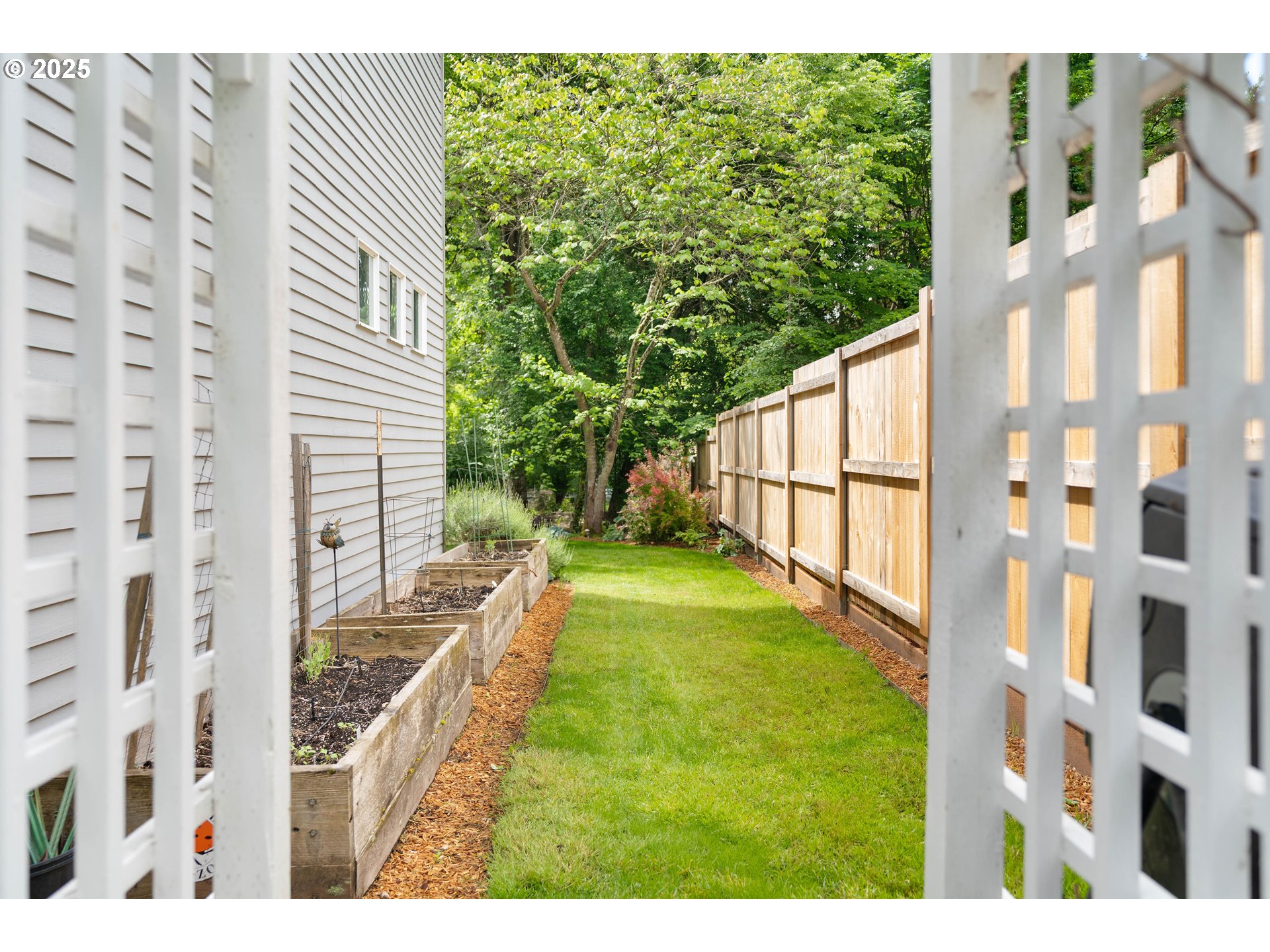 4014 Southwest 96th Avenue Portland, OR 97225 - Photo 40 of 48 a view of an apartment with a backyard