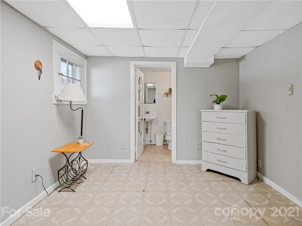 604 Fairview Road Asheville, NC 28803 - Photo 12 of 18