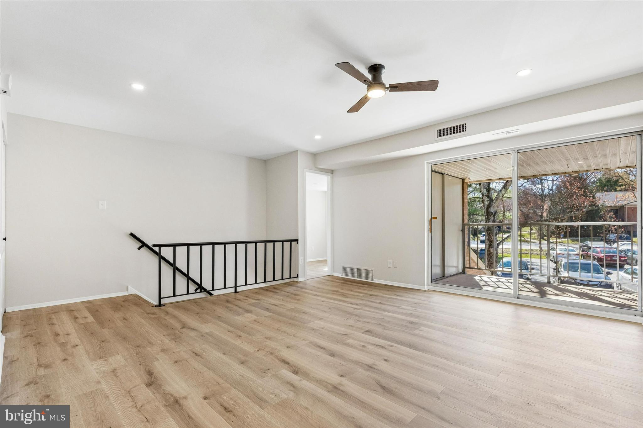 78 Old Forge Crossing, Unit 78 Devon, PA 19333 - Photo 5 of 15 Living Room