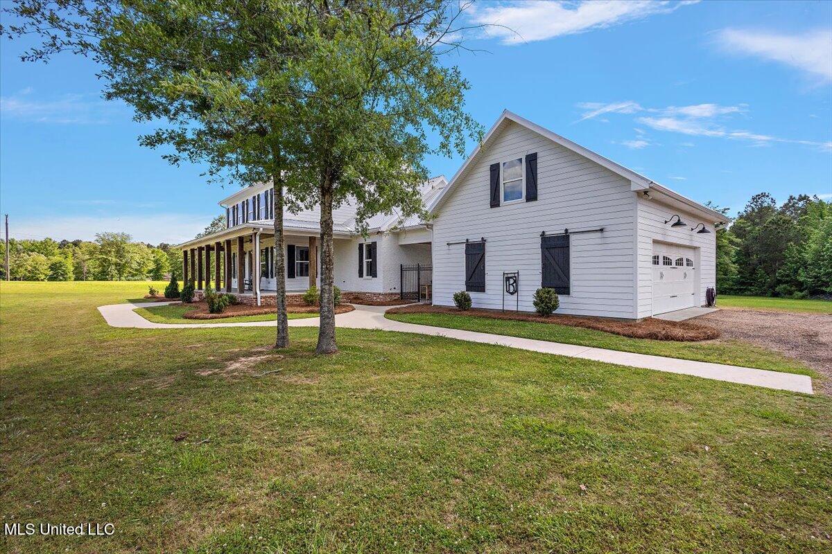 1254 Wade Patrick Road Brandon, MS 39042 - Photo 3 of 66 03-3HTP5661