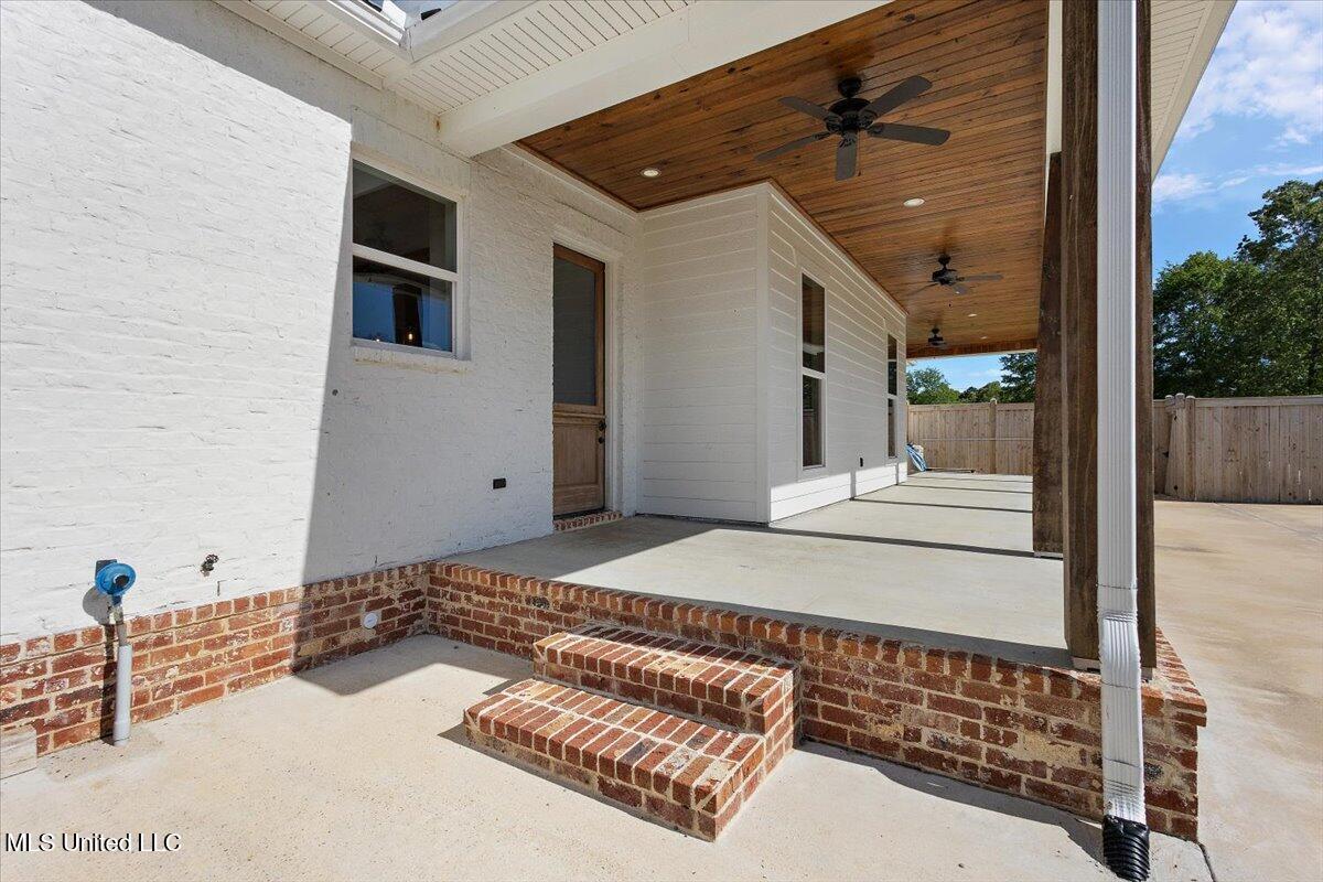 1254 Wade Patrick Road Brandon, MS 39042 - Photo 39 of 66 39-3HTP5770