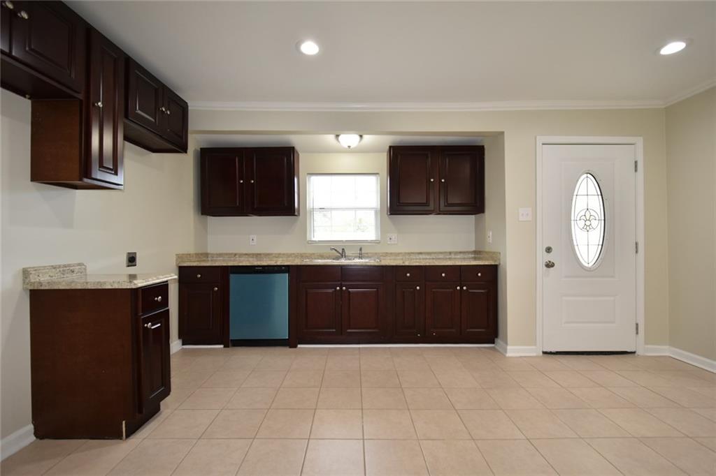 6640 Rue Louis Phillippe Marrero, LA 70072 - Photo 12 of 28 Gallery Image 12