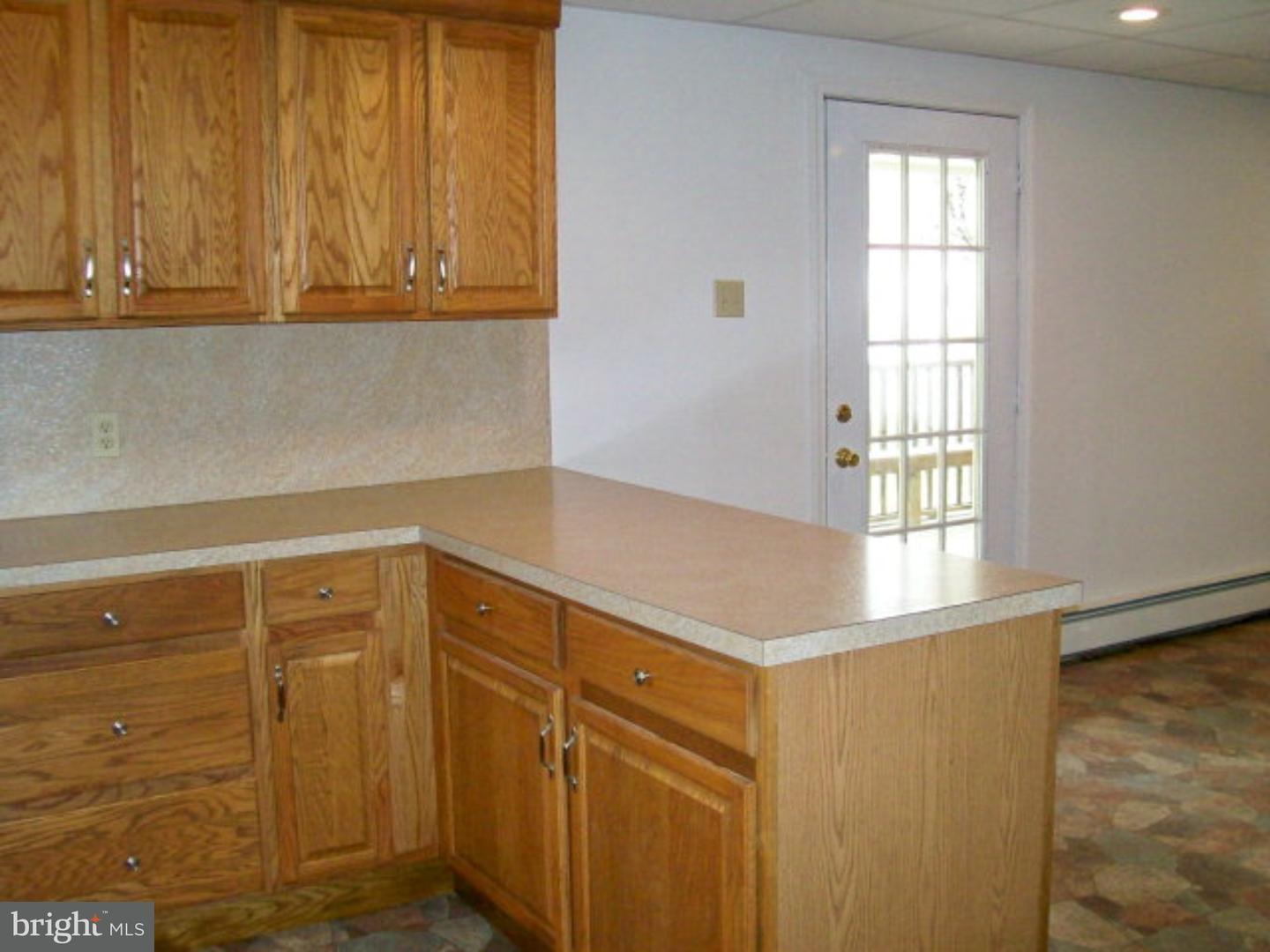 15 Bernhard Road Barnesville, PA 18214 - Photo 5 of 15 Gallery Image 5