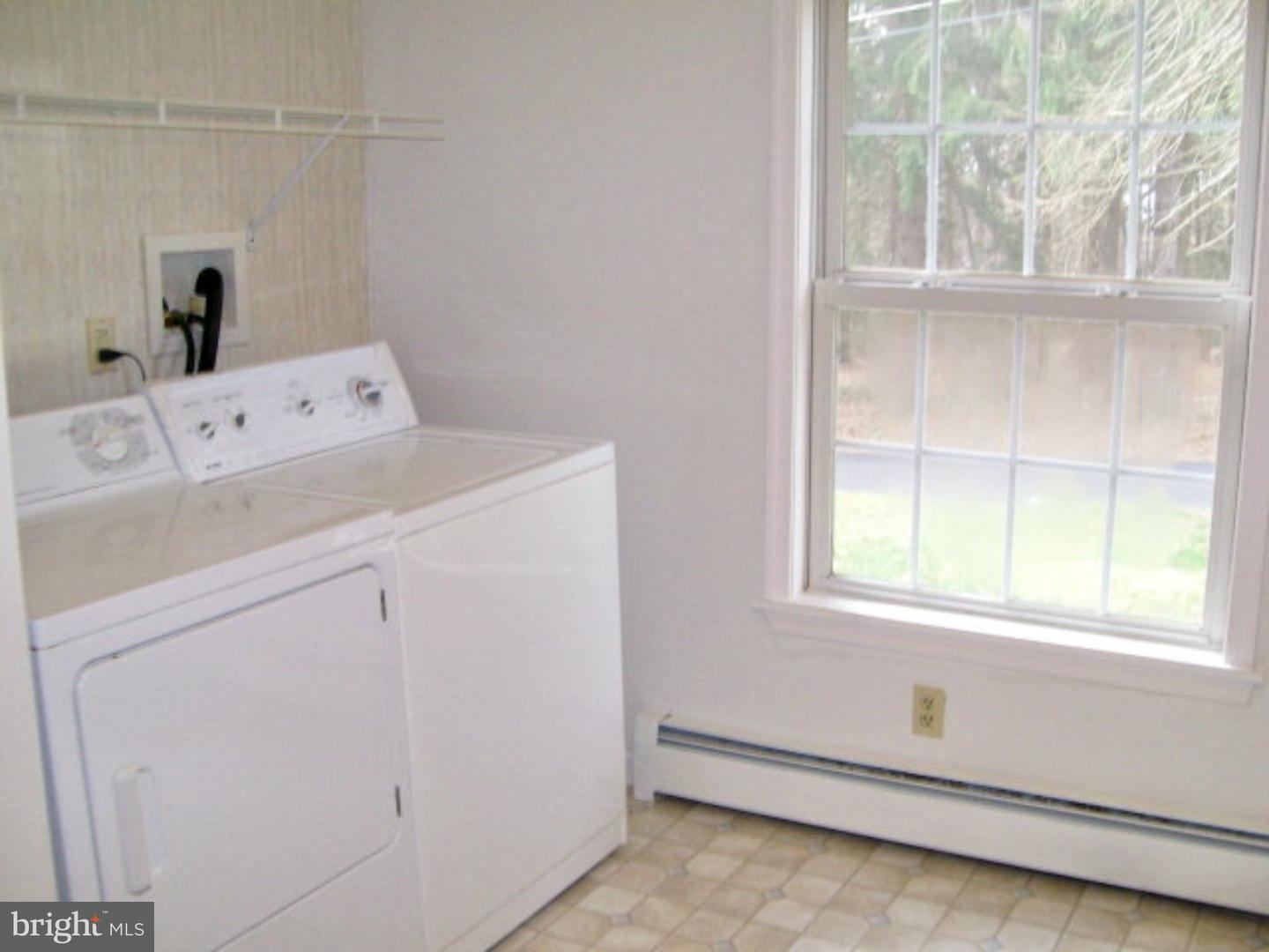 15 Bernhard Road Barnesville, PA 18214 - Photo 8 of 15 Gallery Image 8