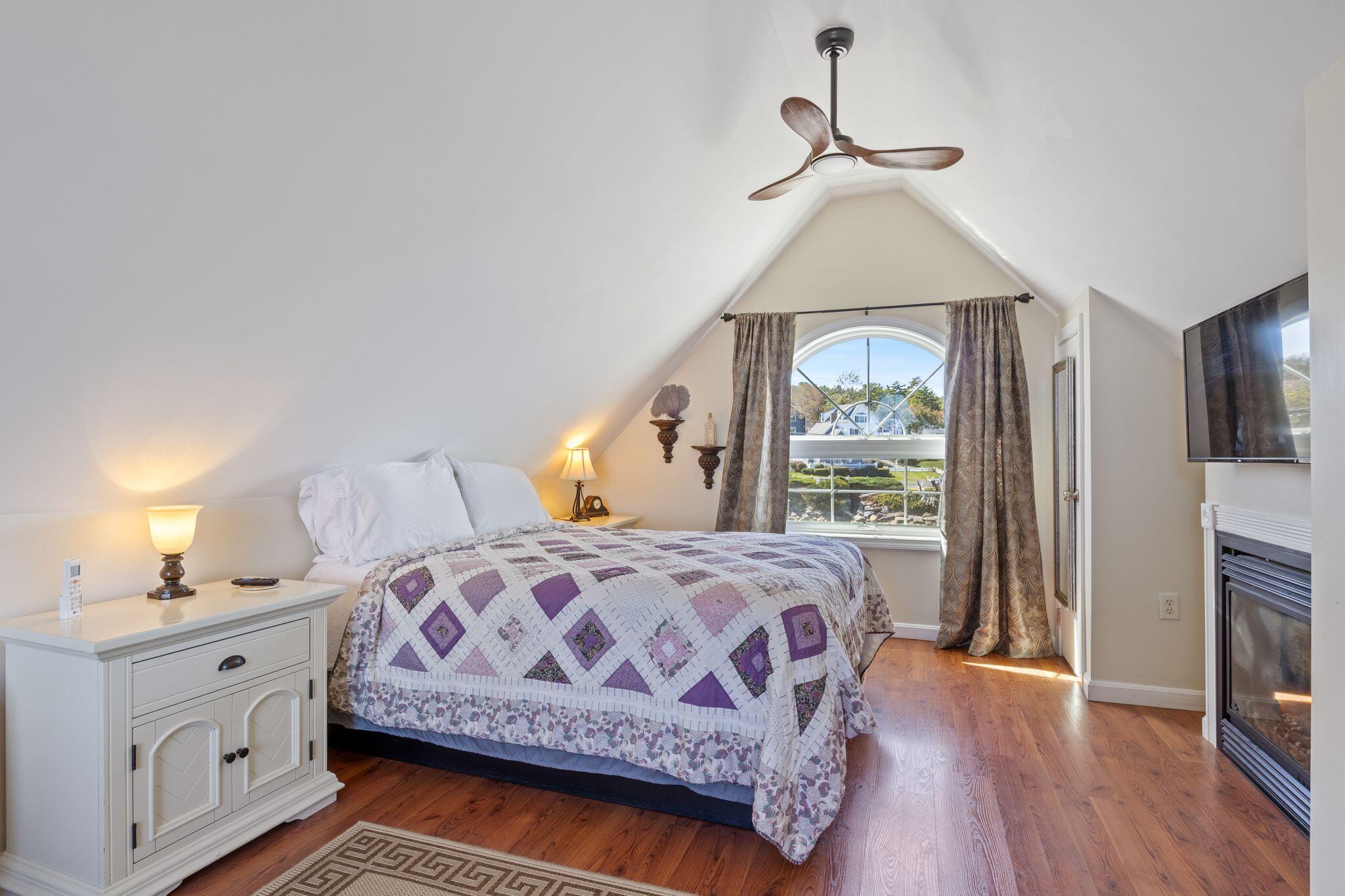 113 Perkins Cove Road Ogunquit, ME 03907 - Photo 19 of 28 2nd level bd