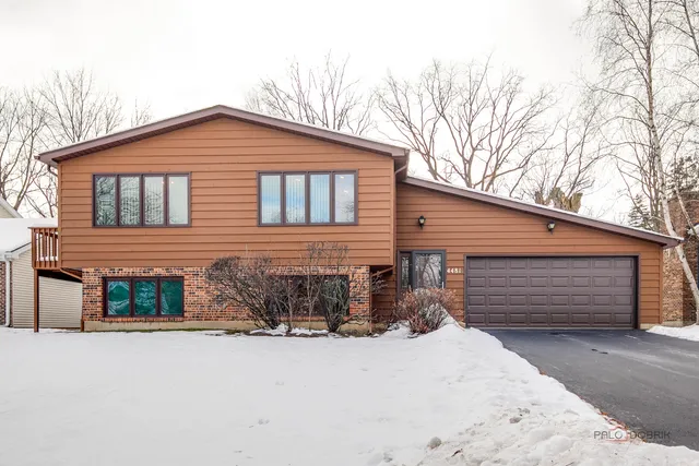 $409,900 | 4481 Country Trail, Gurnee, IL 60031