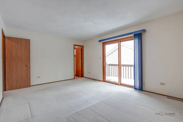 $409,900 | 4481 Country Trail, Gurnee, IL 60031