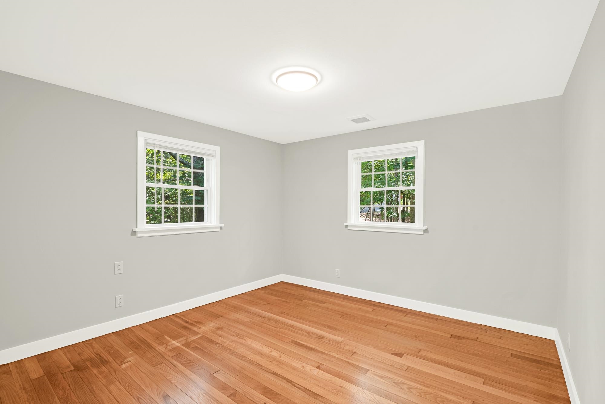 337 Old Garrison Road Dover, NH 03820 - Photo 16 of 37