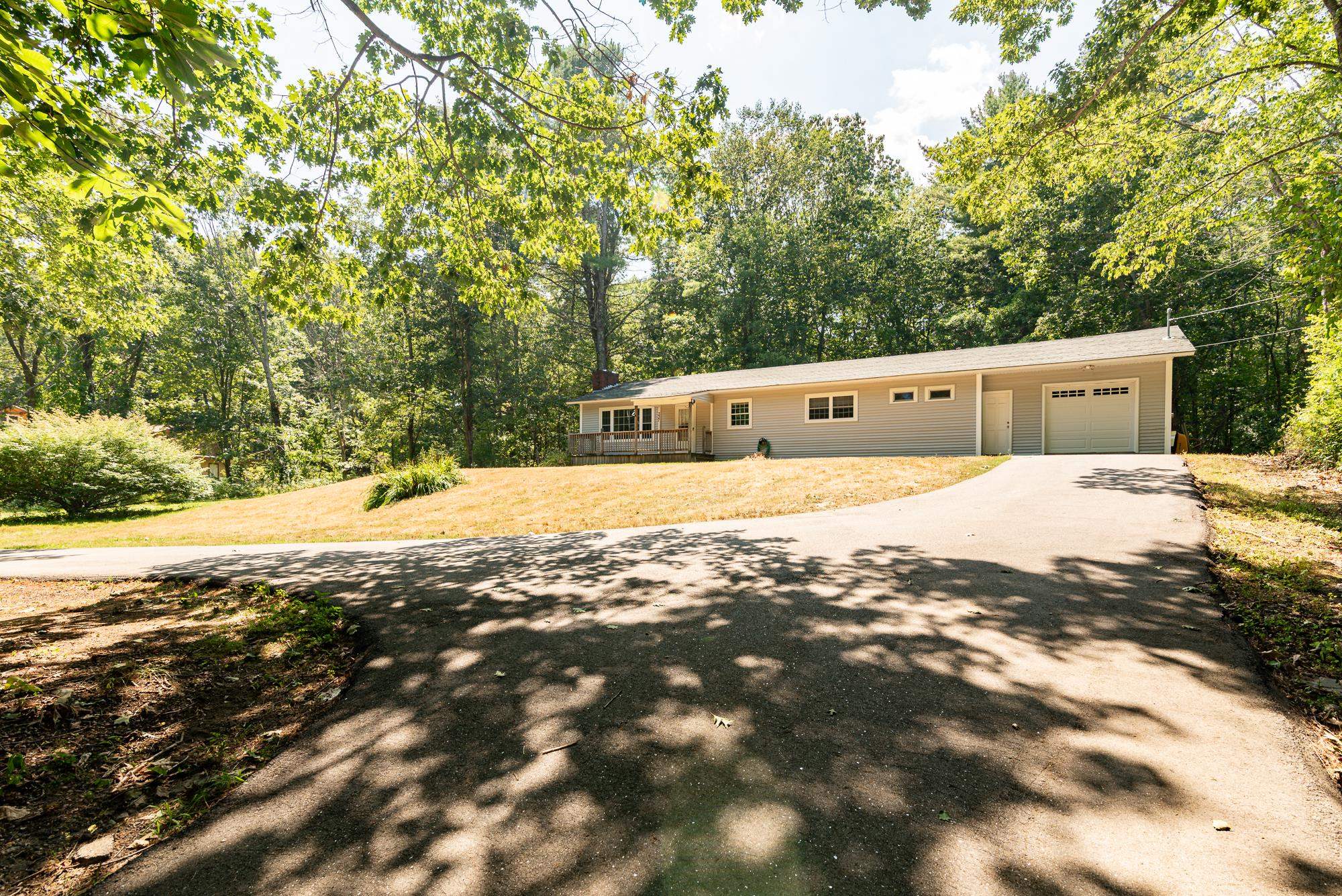 337 Old Garrison Road Dover, NH 03820 - Photo 3 of 37